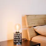 Eiger In See- Und Bergnaehe, Modern, Mit Balkon Und Aussicht Fuer 4 Gaeste Appartement Spiez