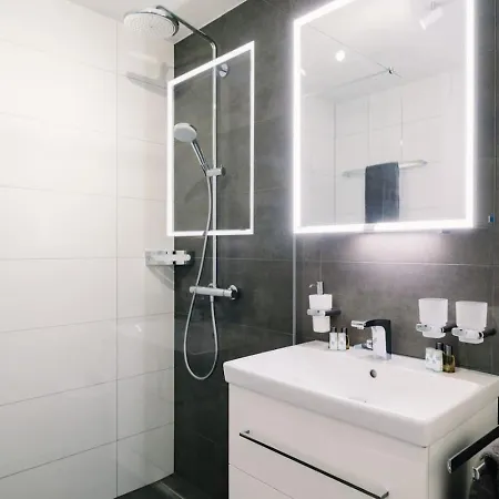 Apartment Eiger In See- Und Bergnähe, Modern, Mit Balkon Und Aussicht Für 4 Gäste *