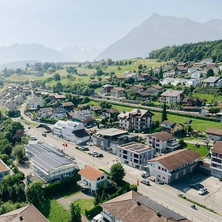 Eiger In See- Und Bergnaehe, Modern, Mit Balkon Und Aussicht Fuer 4 Gaeste Apartman