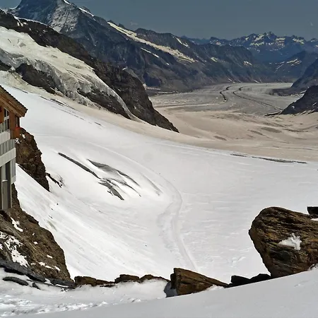 Апартаменты Eiger In See- Und Bergnaehe, Modern, Mit Balkon Und Aussicht Fuer 4 Gaeste Шпиц