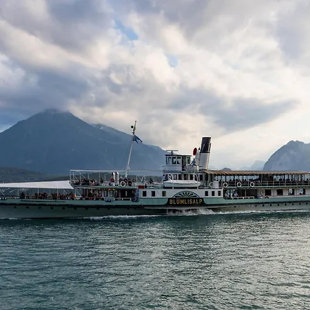 Eiger In See- Und Bergnaehe, Modern, Mit Balkon Und Aussicht Fuer 4 Gaeste Апартаменты