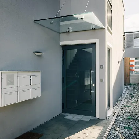 Eiger In See- Und Bergnaehe, Modern, Mit Balkon Und Aussicht Fuer 4 Gaeste * Шпиц