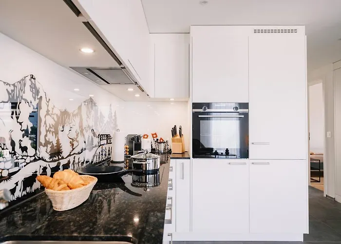 Eiger In See- Und Bergnaehe, Modern, Mit Balkon Und Aussicht Fuer 4 Gaeste *