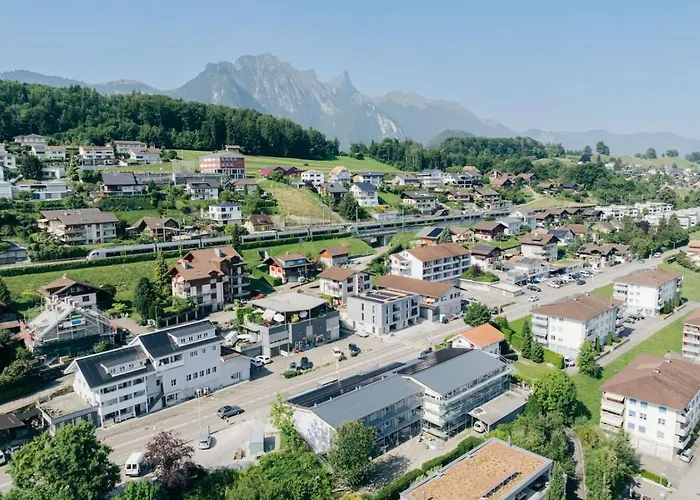 Eiger In See- Und Bergnaehe, Modern, Mit Balkon Und Aussicht Fuer 4 Gaeste * שפיץ