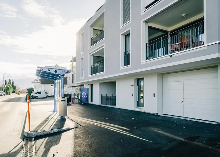 Eiger In See- Und Bergnaehe, Modern, Mit Balkon Und Aussicht Fuer 4 Gaeste שפיץ