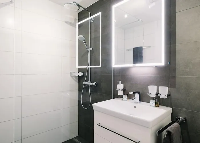 Apartman Eiger In See- Und Bergnaehe, Modern, Mit Balkon Und Aussicht Fuer 4 Gaeste *