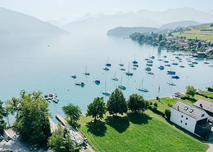 Eiger In See- Und Bergnaehe, Modern, Mit Balkon Und Aussicht Fuer 4 Gaeste Apartman *