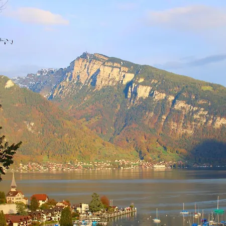 Eiger In See- Und Bergnaehe, Modern, Mit Balkon Und Aussicht Fuer 4 Gaeste * Spiez